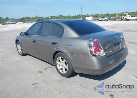 2005 Nissan Altima 2.5 S from USA, damaged, VIN 1N4AL11D75C354838